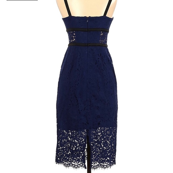 Express lace dress size 4 - Picture 2 of 5